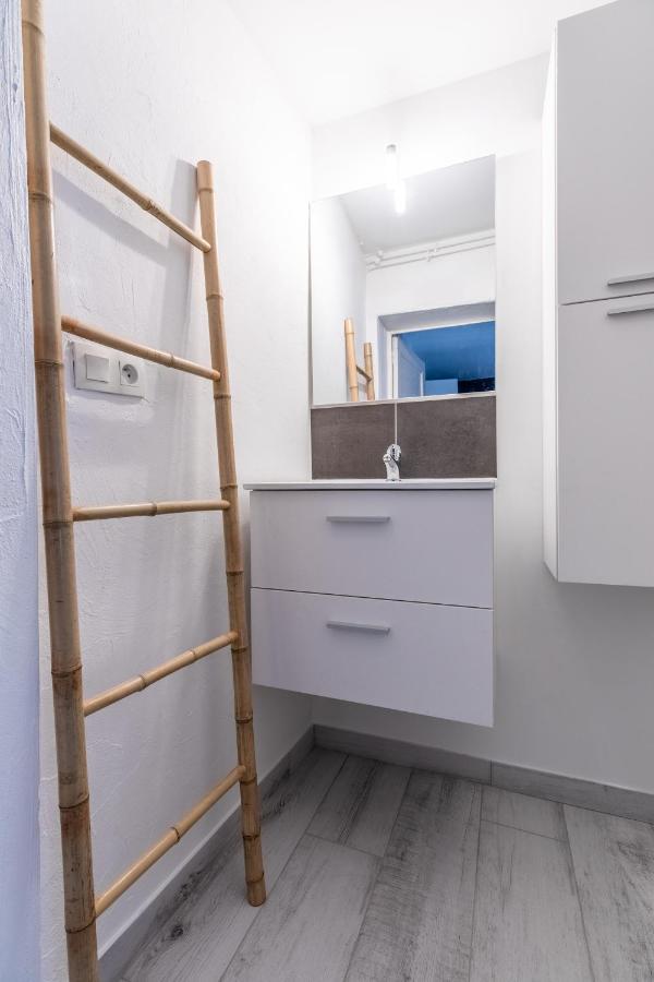 Cosy T2 Renove, Proche Centre-Ville-Fibre/Netflix Montluçon Buitenkant foto