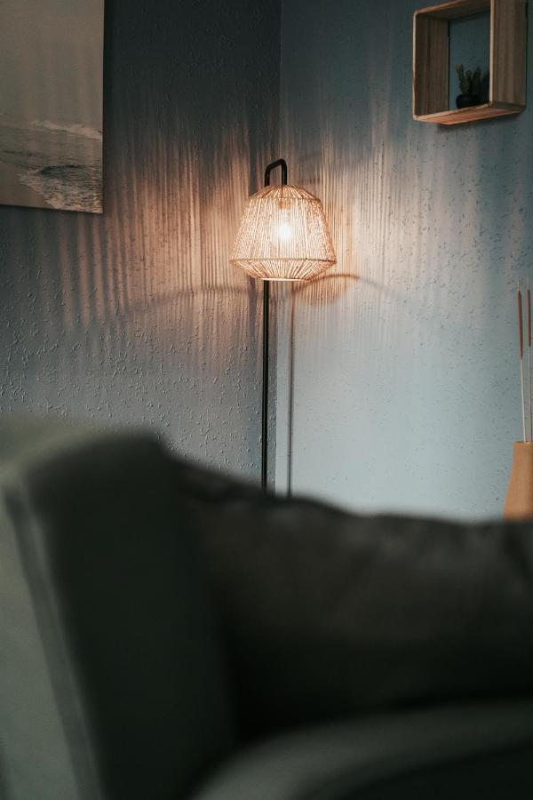 Cosy T2 Renove, Proche Centre-Ville-Fibre/Netflix Montluçon Buitenkant foto